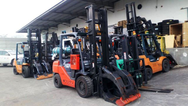 Xe nâng điện nhật bãi cũ được nhiều người quan tâm