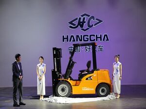 quy định về nhập khẩu xe nâng
